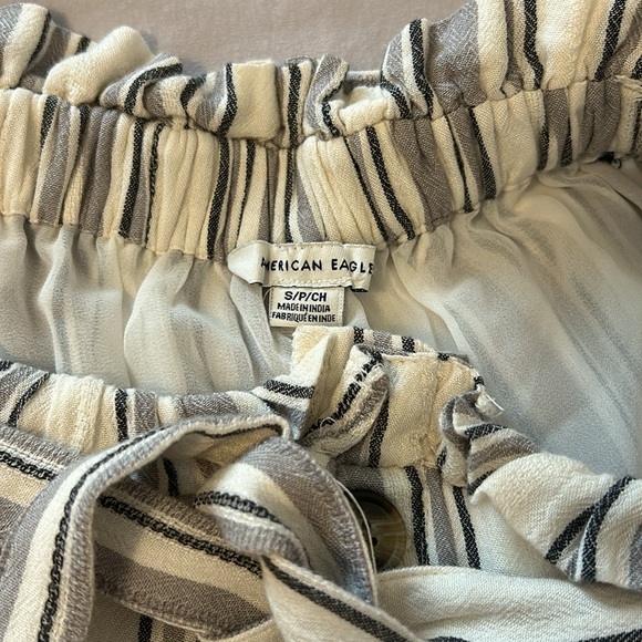 American Eagle striped shorts. Size small - Picture 2 of 5